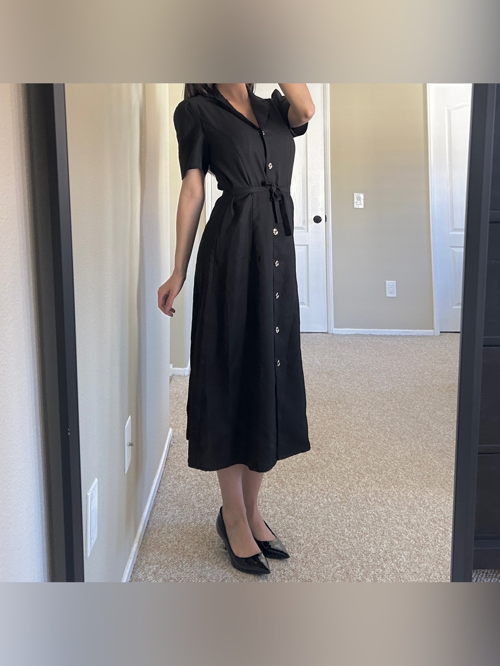 NWOT RIHOAS The Black V Neck Button Puff Sleeve Midi Dress